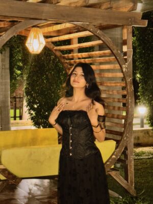 Aradhya Singh Instagram - Do dhaari talwaršš¤šŖ©