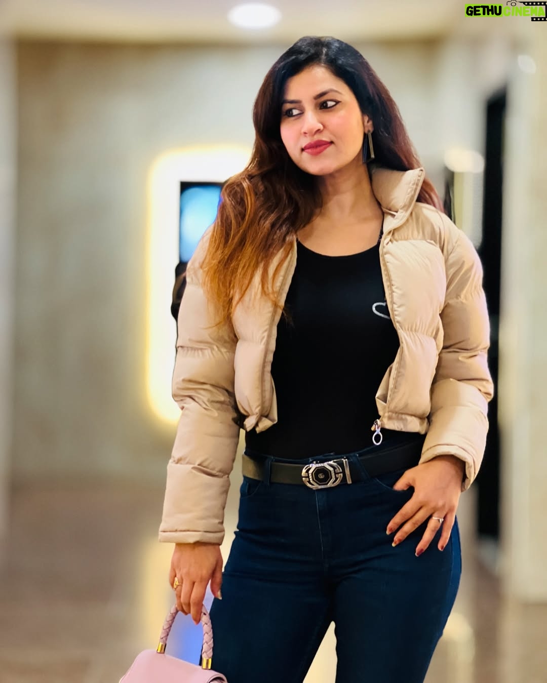 Archi Sharma - 2.5K Likes - Dil mera Dekho,Na meri Haisiyat puchho🥹🥺💞 #curvyarchi #love #unconditionallove 
.
.
.
.
#photo #photooftheday #pictures #picoftheday #photogram #instagram #igdaily #igers #instadaily #cute #hot #sexy #bold #cutie #beauty #beautywithbrain #mathswalimadam #archi #chandigarhmodels #aaa #mohali #fashionblogger #fitnessblogger #fashion #style #lifestyle