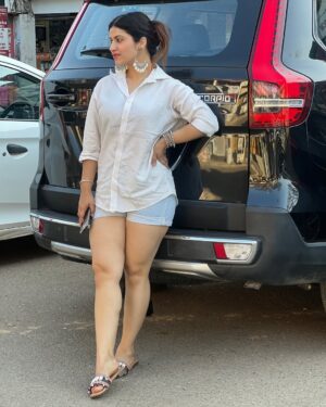 Archi Sharma Instagram - Summer vibes 🥰💞 #curvyarchi