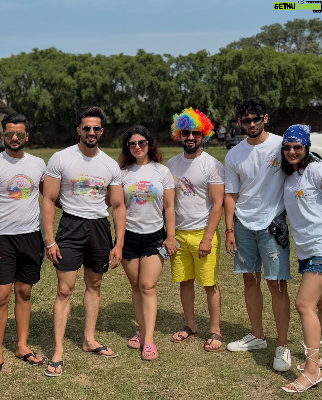 Archi Sharma - 6.7K Likes - Holi 2025 🌈 🏳️‍🌈 #curvyarchi #holi #trending
