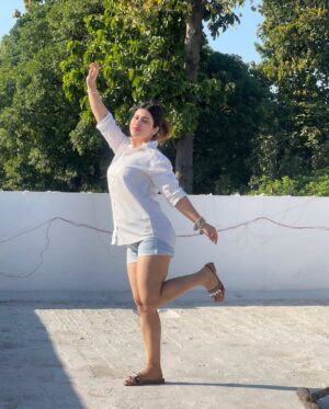 Archi Sharma Instagram - Summer vibes 🥰💞 #curvyarchi