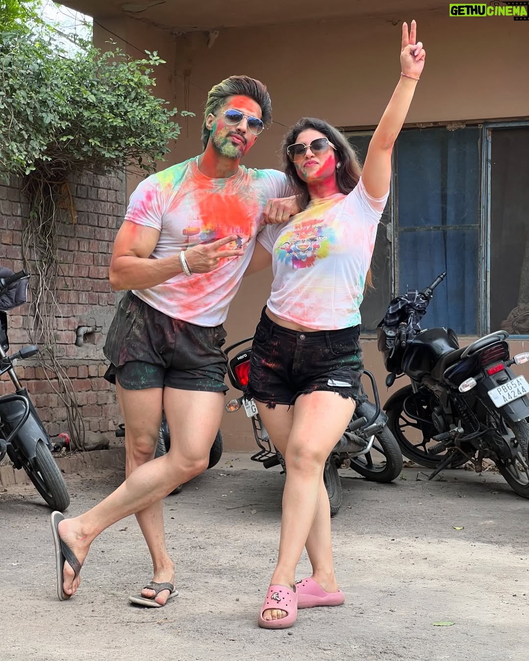 Archi Sharma - 6.7K Likes - Holi 2025 🌈 🏳️‍🌈 #curvyarchi #holi #trending