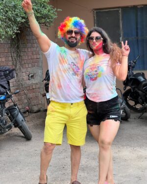 Archi Sharma Instagram - Holi 2025 🌈 🏳️🌈 #curvyarchi #holi #trending