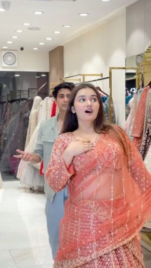 Arohi Khurana Instagram - Ek Aurat ko sirf or sirf kapde chaiye😂
📞WhatsApp us at 7217632772
📩DM us for queries
🏢Visit our walk-in store in Delhi
🌐Or shop online: increasefashionofficial.com
1️⃣ Rajouri Garden shop no-2 J-110
2️⃣ Rajouri Garden shop no-J78
3️⃣Increase Fashion, Lala Jagat Narayan Marg, near Metro Pillar Number 336, Nishant Kunj, Pitam Pura, Delhi, 110034,