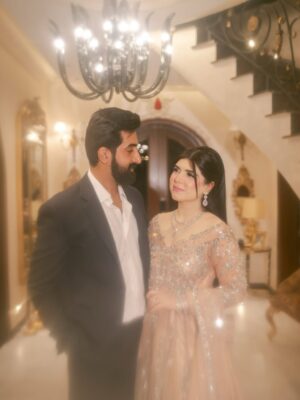 Arooba Batool Instagram - Desi cinderella with her prince @iismohad 🤴👸
Dress : @tabya_official
Makeup : @themakeupstudiobysehrish
#couplegoals #marriedcouple #shadi #weddinglook #wedding #valima #explore #exploremoreً #inlove #husbandandwife #lifepartner #igdaily