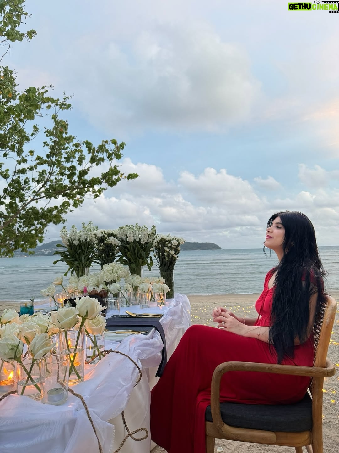 Arooba Batool - 46.9K Likes - We were just kids when we fell in love♥️

#bestsurpriseever #romantic #loveofmylife #explore #anniversarydinner #explorepage #exploremore #couples #igdaily