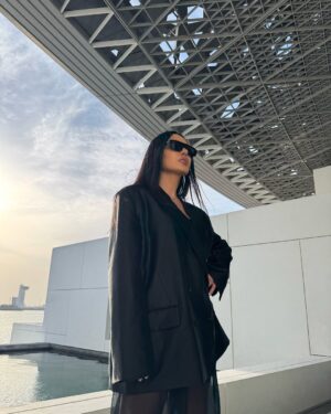 Arpi Gabrielyan Instagram - Art without borders 🤍
@visitabudhabi @louvreabudhabi @saadiyatae @saadiyatculturaldistrict #inabudhabi