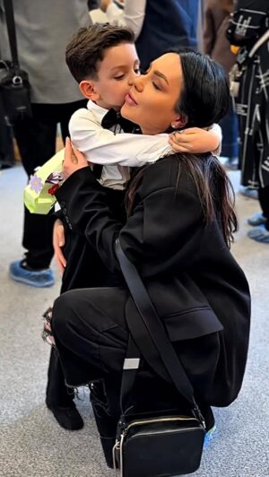 Arpi Gabrielyan Instagram - God chose me to be your mom ā¦š¤