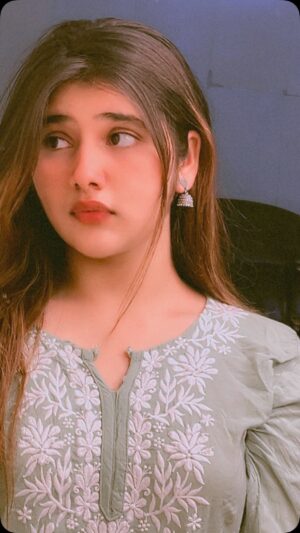 Arpita Matta Instagram - ✨❤️🤍…#trendingreels #love #face #lipsync #teamappu23 #viral #newreel #bulleya #sadsongs