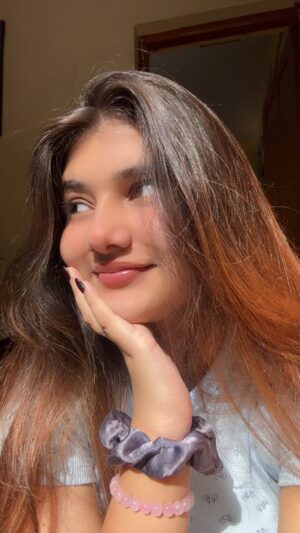 Arpita Matta Instagram - Stay till the end!🤍✨
#love #trendingreels #reels #teamappu23 #viral #viralvideos #instagood #reelitfeelit #trending #instagram #punecity #pune #mumbaikar #mumbai #shrirampur #ahemadnagarkar #nagar #maharashtra