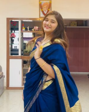 Arpita Matta Instagram - - Stay sanskari with saree❤️‍🔥✨
📸~ @impooja_khamkar