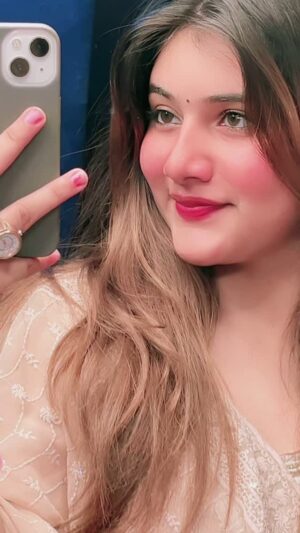 Arpita Matta Instagram - 💕🎧..