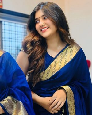 Arpita Matta Instagram - - Stay sanskari with saree❤️🔥✨
📸~ @impooja_khamkar
