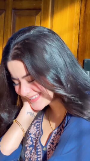 Arshiya Makkar Instagram - kaun tujhe yoon pyaar krega?🧿💘
#reels #reelsi̇nstagram