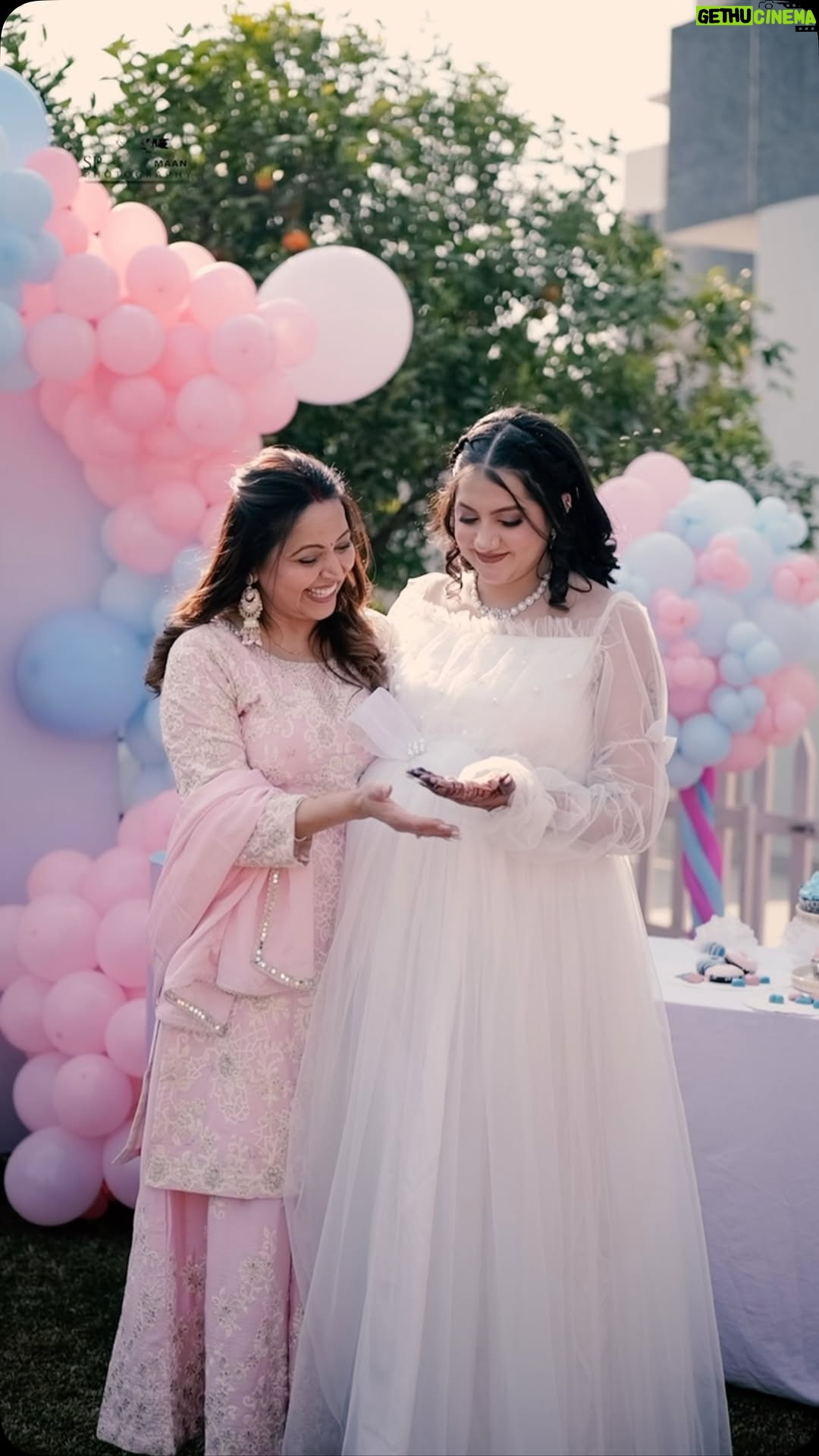 Arshreet Kaur - 124.3K Likes - Nanha sa mehman ane vala hai 🧿🧿❤️❤️😘😘