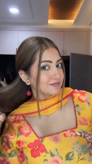 Arshreet Kaur Instagram - Bande 4 ?