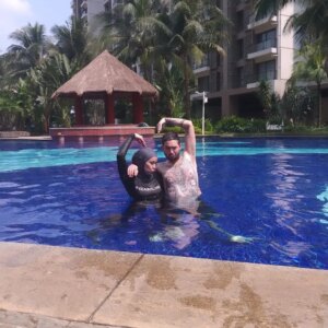 Aryani Fitriana Instagram - Terimakasih tuhan, engkau telah menghadirkannya di hidupku, karnamu aku tau arti hidup...dan apa itu artinya kebahagiaan, setelah apa yang terjadi di hidupku..

#ryandomack 
#ryandomackfamily 
#iscoaleia 
#ryandomackiscoaleia 
#family
#domband 
#doauntukmu