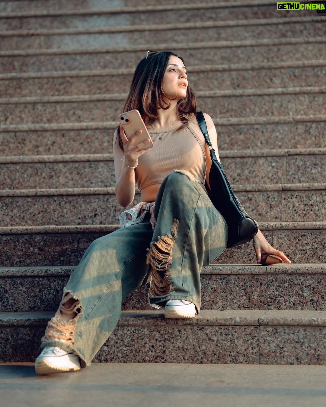 Aryanshi Sharma - 569K Likes - Built different 🫳🏻 #arusquad 
📸: @naman_sharma_photography_x 
✍️: @jigar_vandarvala 
.
.
.
#feelinggood #instagram #aesthetic #instadaily #lifestyle
#ootd
#lifestyleinfluencer #contentcreator #videocreator #influencer #influencerlife #fashioninfluencer #fashionista #instafashion
#fashionblogger #influencerdiaries #influencerlifestyle
