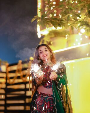 Aryanshi Sharma Instagram - HAPPY DIWALI 🪔 #arusquad 
All about today ! 
👗: @aachho 
✍️: @jigar_vandarvala 
.
.
.

#feelinggood #instagram #aesthetic #instadaily #lifestyle #ootd #lifestyleinfluencer #contentcreator #videocreator #influencer #influencerlife #fashioninfluencer #fashionista #instafashion #fashionblogger #influencerdiaries #influencerlifestyle #mumbai #lifestyle