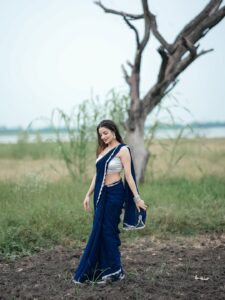 Actress Aryanshi Sharma HD Photos and Wallpapers September 2025