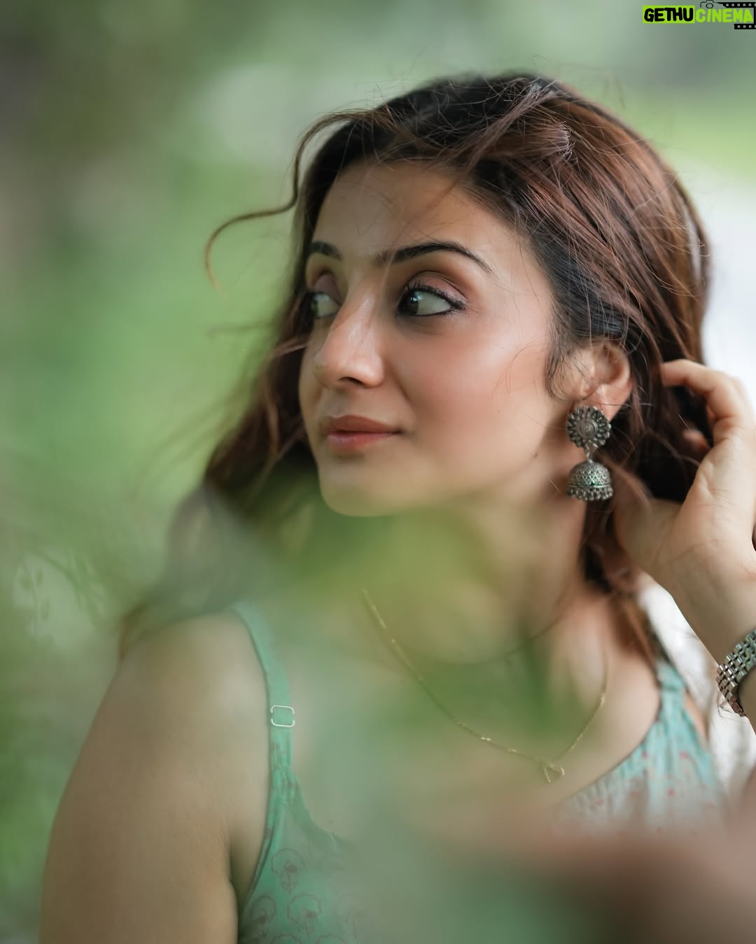 Aryanshi Sharma - 537.3K Likes - सैंयारा मतलब तारों में एक तन्हा तारा  ख़ुद जल के जो रोशन कर दे जग ये सारा ❤️‍🩹 #arusquad 
📸: @indorikalakaar 
✍️: @jigar_vandarvala 
.
.
.
#feelinggood #instagram #aesthetic #instadaily #lifestyle #ootd #lifestyleinfluencer #contentcreator #videocreator #influencer #influencerlife #fashioninfluencer #fashionista #instafashion #fashionblogger #influencerdiaries #influencerlifestyle #mumbai #lifestyle