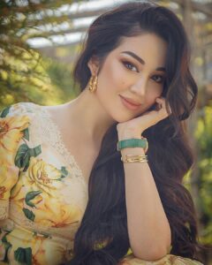 Actress Asal Shodiyeva HD Photos and Wallpapers July 2022