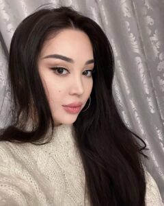 Actress Asal Shodiyeva HD Photos and Wallpapers February 2023