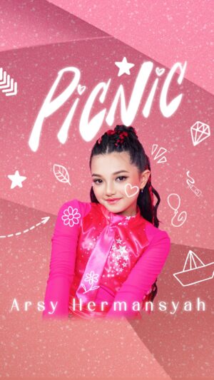Ashanty Instagram - Single terbaru dari Arsy Hermansyah “PICNIC” sudah dapat dinikmati di seluruh digital streaming platform favorite kamu.
Ayo dukung ARSY dengan cara streaming sebanyak-banyaknya!
Jangan lupa buat video kreatif dengan sound “PICNIC” di Tiktok 👉 https://linktr.ee/PicnicByArsy
Thanks to:
Dancer: Ayesha, Auryn, Clarity, Maryam, Shasya, Elsa
Talent : Kinas, Zia, Schatzi, Aquila,Akeyla, Kanaya, Shakila, Aila, Sigi, Starla
ARSY'S GLAM TEAM SUPPORT BY:
Make up @cantikawannadewi
Hair @ade_ragil_hairdo
outfit:
Picnic costume @windysavosacouture
Pink costume @windysavosacouture
Purple costume @windysavosacouture
Dancer’s costume by :
@leuraprive.id
@leuracouture
MUA & HAIRDO DANCER ARSY PICNIC ::
MUA Support by:
- @victoria_makeuptelier
- @babes_makeupartist
HAIRDO support by:
- @victoria_makeupartist
Outfit bestie picnic arsy by @gingersnapsindo
#ArsyHermansyah #ArsyNewSingle #CeritaArsy #PicnicByArsy