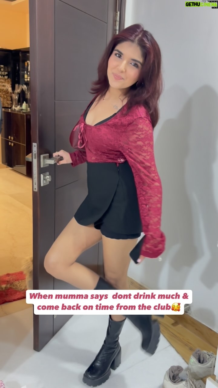 Ashi Khanna - 69.5K Likes - when its your bday week😂💕 @ashi_khanna 😂