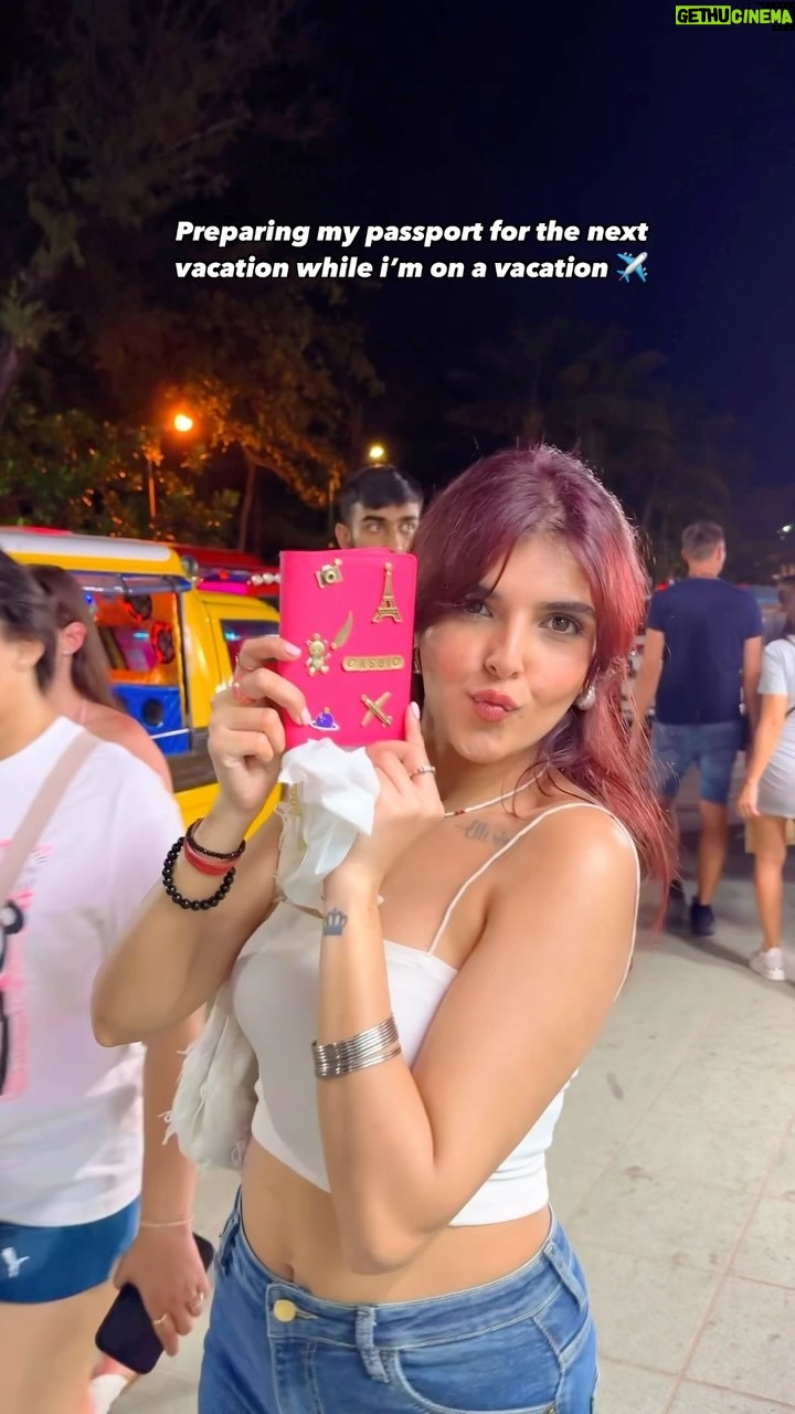 Ashi Khanna - 124.6K Likes - Sawaadiikkaaaa!! 🇹🇭 #TravelWithAk #Phuket