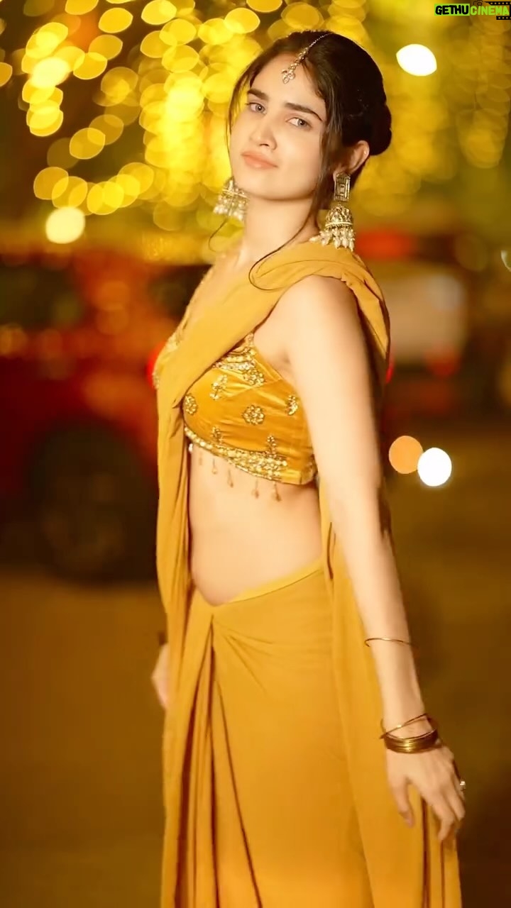 Ashima Chaudhary - 63.1K Likes - HAPPY DIWALI 🪔🥰😘♥️Dekho na Dekho zulfon se🥰🥺♥️
.
.
.
.
📸- @anmol_photography__ 
.
.
.
.

✍️- @sumit_pixels_videography 
.
.
.
.
#happydiwali #jotummereho #ashimachaudhary #ashiqueen #reels #reelsinstagram #reelsindia #explore #diwali2024