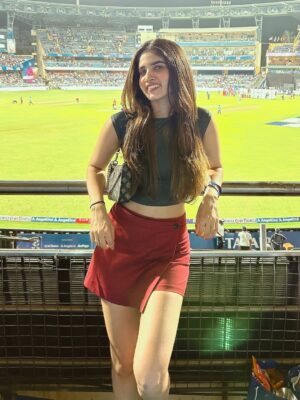 Ashima Chaudhary Instagram - Ee Saala cup namdu 🏆🥺❤️RCB❤️❤️❤️
.
.
.
.
.
.
.
Saved these pictures from one of  the match of RCB  in IPL 2025  and i had thought that i will post these pictures when RCB Wins & finally RCB won🏆 So here you goo🤌 So happy to see him happyyyy @virat.kohli ❤️
.
.
.
.
#rcb #ashimachaudhary #finals #ipl #royalchallengersbanglore @royalchallengers.bengaluru #explore #pictureoftheday