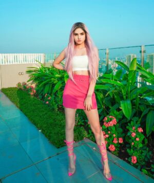 Ashima Chaudhary Instagram - “PINK” isn’t just a colour, it’s an attitude 🔥💓💋🥵
.
Do you love pink?😍
.
.
📸- @mr._mk_photographer 
.wig - @sylviastylee 
#teamshinchan #ashiqueen❤️ #explore #ootd #fashion #pink #keepsupporting