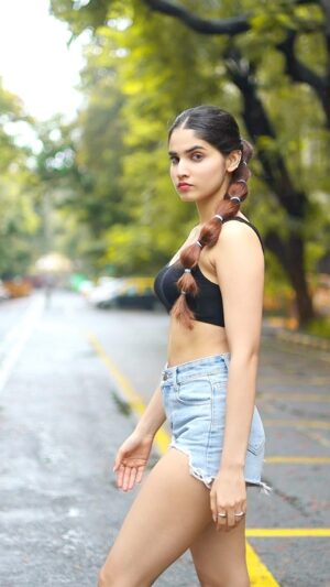 Ashima Chaudhary Instagram - WALK IT❤️‍🔥🖤🔥🥵Why chase you when i’m the catch ?
.
.
.
.
.
📸- @rohit__photography____ 🔥
.
.
#otd #fashion #ashimachaudhary #modeling #walk #ashiqueen #reels #reelsinstagram #reelsindia #reelitfeelit