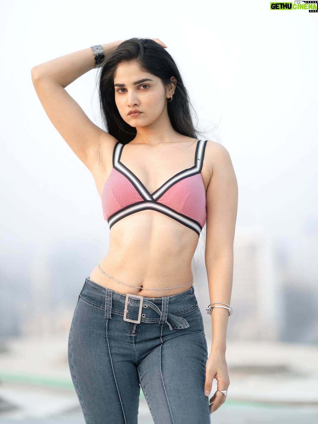 Ashima Chaudhary - 121.5K Likes - POV: His Prettiest Problem💅💘😮‍💨
.
.
.
.
.
📸- @sudopicia ✨
.
#ashimachaudhary #ashiqueen #outfit #outdoorphotography #explorepage✨ #explore #pictureoftheday