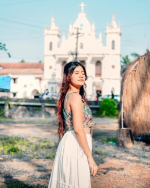 Ashima Saxena Instagram - In my moment 🎀
🎨 @amancreation.28
#ashimaxfam #instagram #explore