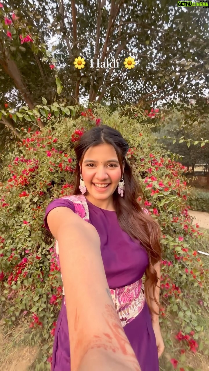 Ashima Saxena - 10.4K Likes - ✨ Wedding outfits ✨

Which one you like the most 👀 

Wedding , wedding outfits, outfit , traditional
