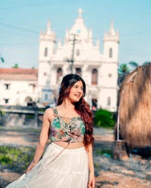 Ashima Saxena Instagram - In my moment 🎀
🎨 @amancreation.28
#ashimaxfam #instagram #explore