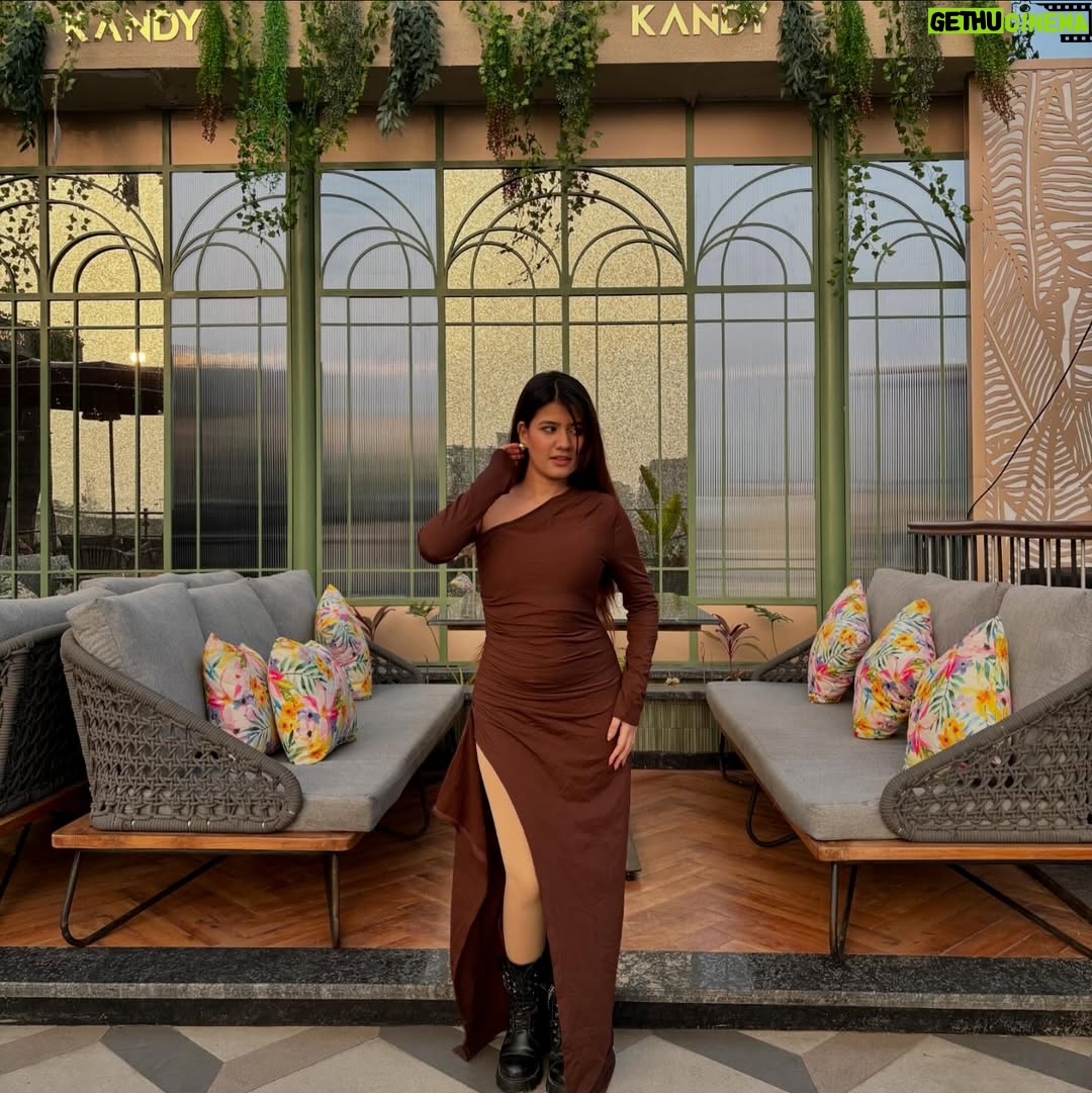 Ashima Saxena - 11.9K Likes - The archives 🍂☁️🍪🕯️