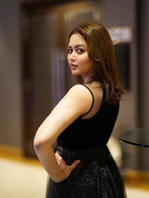 Ashna Habib Bhabna Instagram - Malaysia showtime 🇲🇾 ❤️🐦⬛💋