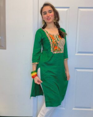 Asmi Bhandari Instagram -