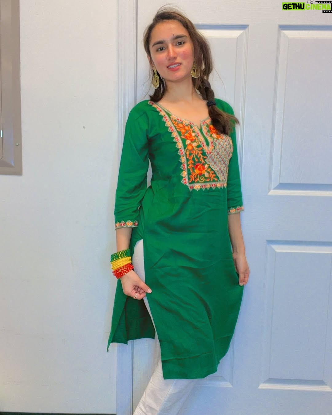 Asmi Bhandari - 3 Likes - 