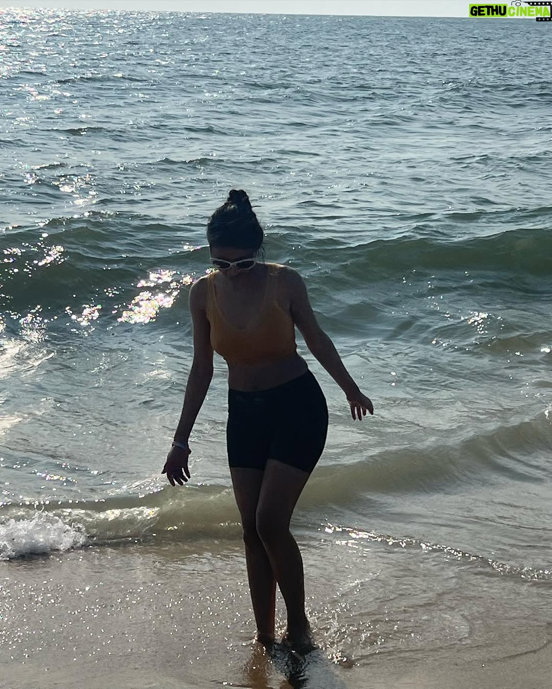 Asmi Bhandari - 3 Likes - Salt in the air, sand in my hair, memories from last summer. #2023