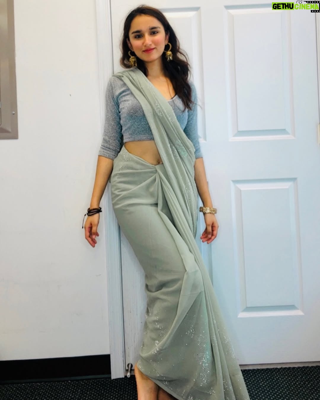 Asmi Bhandari - 3 Likes - 