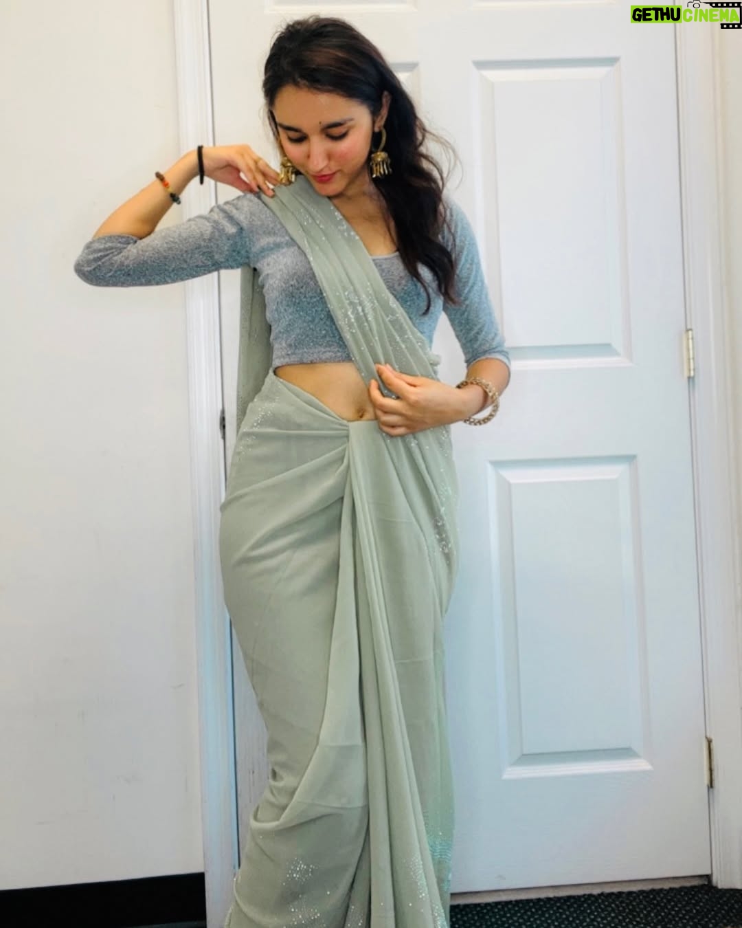 Asmi Bhandari - 3 Likes - 