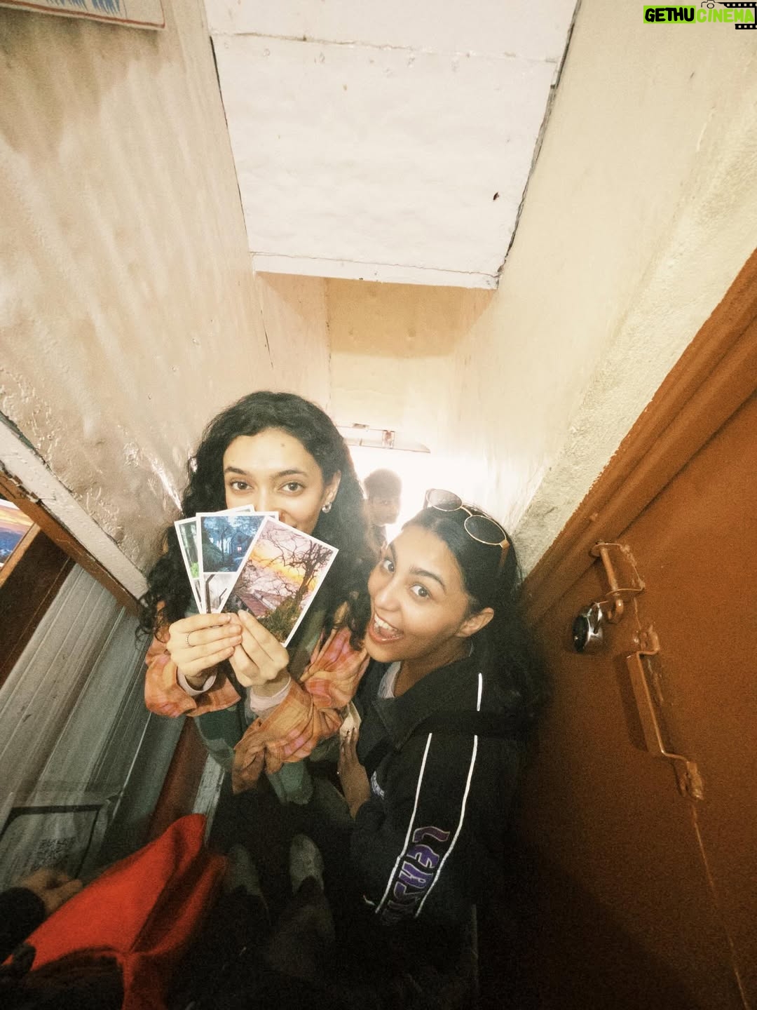 Asmita Pathik - 34.7K Likes - Back here… again. And again. And again.
.
.
.
.
.
#landour #landourbakehouse #landourmussoorie #dehradun