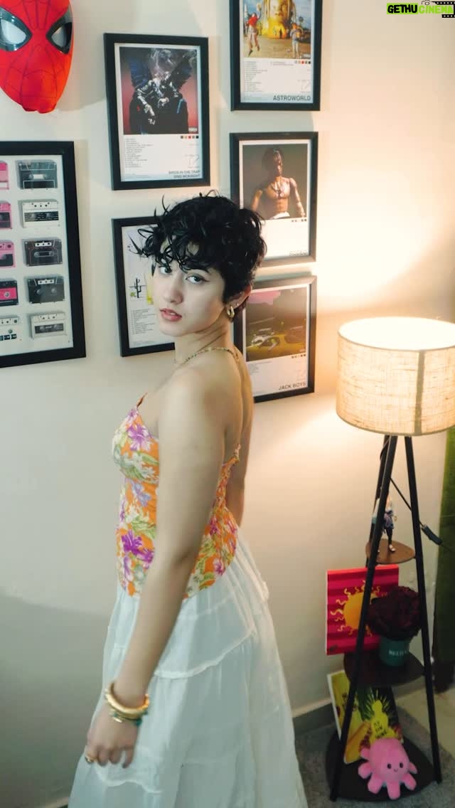 Asmita Pathik - 36.6K Likes - 🧡
.
.
.
.
.
#transition #ootd #jenni̇e #seoulcitysongtrack #fashion @fashionreels #trending #trendingaudio #viral #viralreels