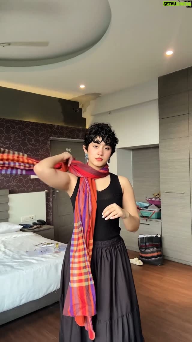 Asmita Pathik - 84.3K Likes - Yo ma love 🧡
.
.
.
.
.
.
#grwm #grwmreels #ootd #fashion #indianoutfit #bollywood #bollywoodsongs #amritsar #trending #viral