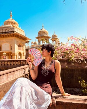 Asmita Pathik Instagram - Jodha baigum but make it modernāØ
