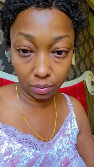Aunt Ezekiel Instagram - NIMEKAA NIMETAFAKARI JAMAN ACHANA NA MTU ANAITWA (MAMA)😢
